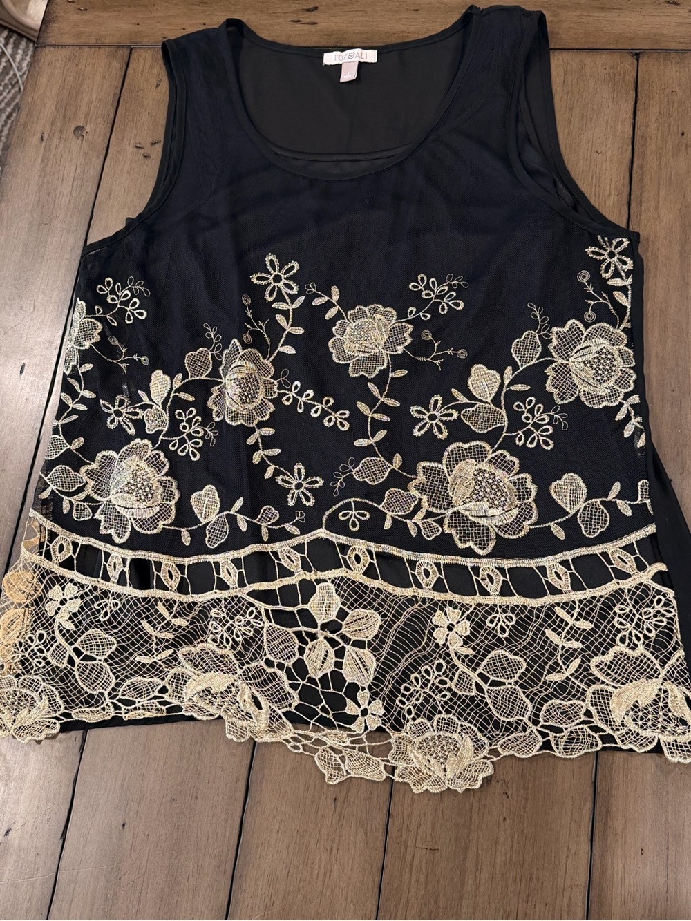 Roz & Ali Black Tank with Gold Floral Lace #714 - Picture 15 of 15